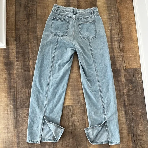 Jeans - Picture 3 of 8